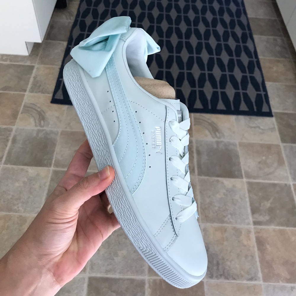 PUMA Bow Leather Sneakers - Picture 7 of 8